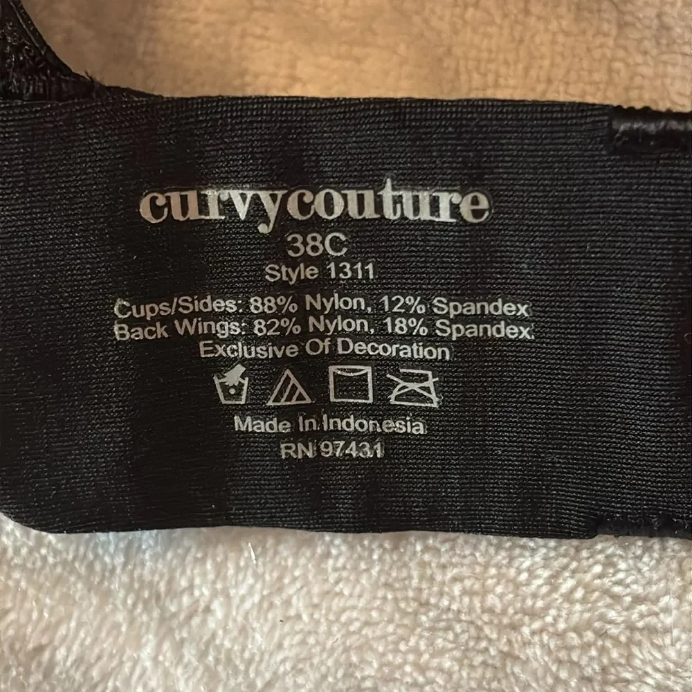 NWT Curvy couture floral mesh bra size 38C. Style 1311.